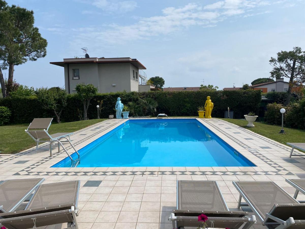 La Dolce Vita - Private Villa With Pool Moniga del Garda Kültér fotó